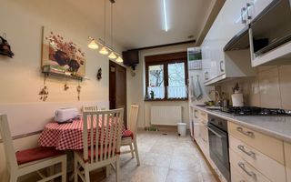 Casă 5 camere Cartierul Armenesc - Poză 8