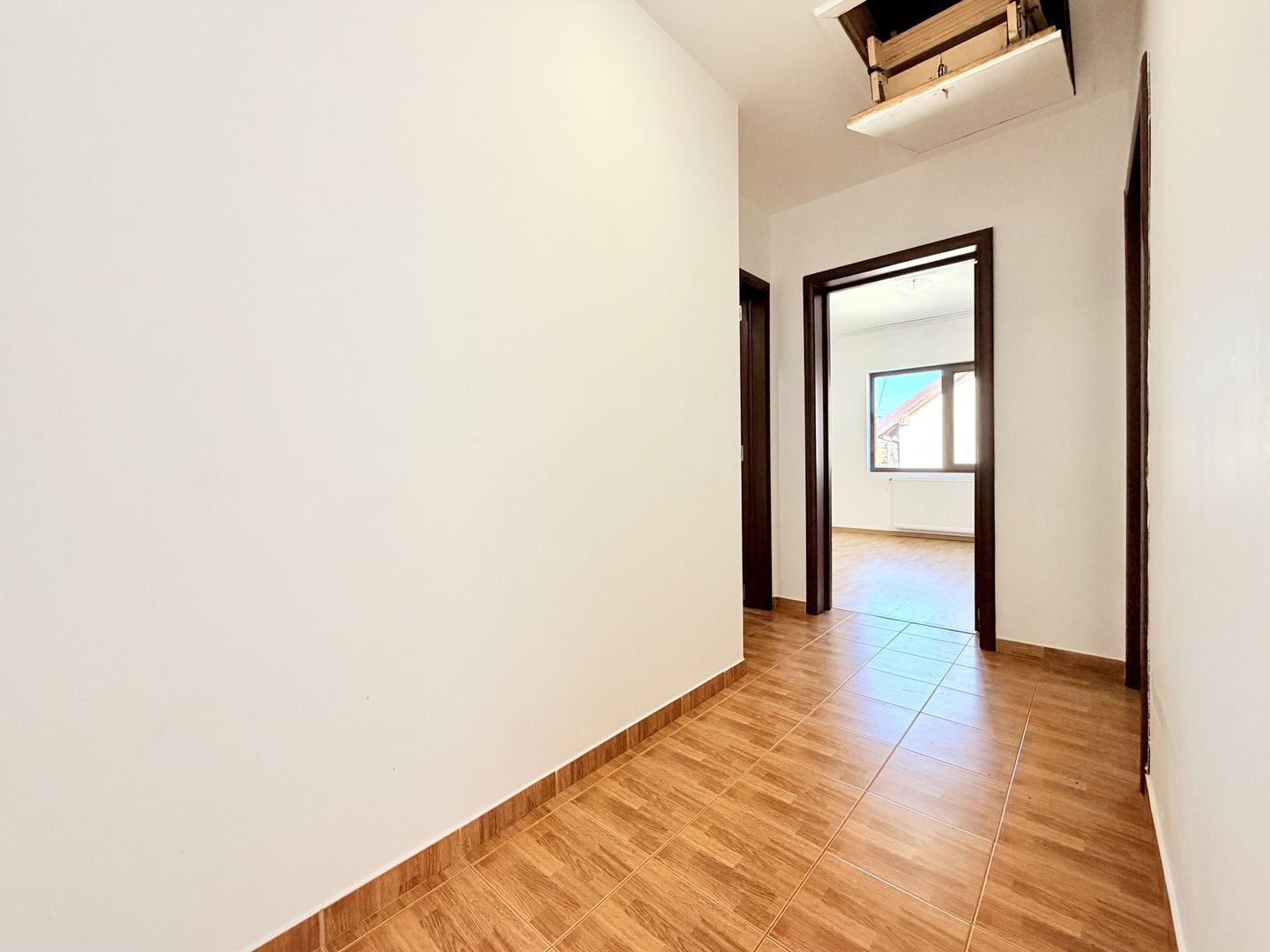 De închiriat – Casă individuală P+M în Dumbrăvița - Poză 16