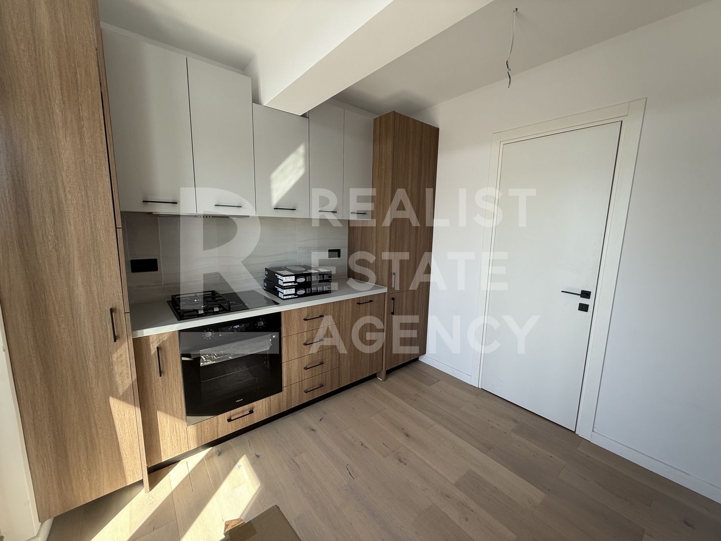 Închiriere apartament de tip penthouse - Sfântul Andrei, Iași - Poză 7