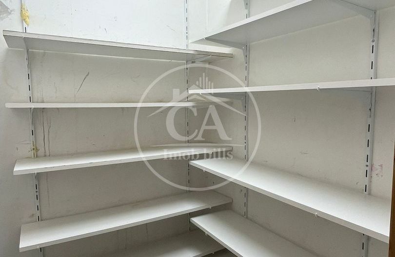 Apartament cu 3 camere de vanzare în Zona Nufărul, Oradea - Poză 11