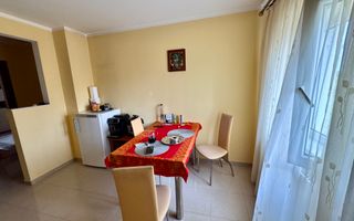 Apartament 3 camere decomandat de vanzare | Etajul 2 | Zona Micro 17 - Poză 11