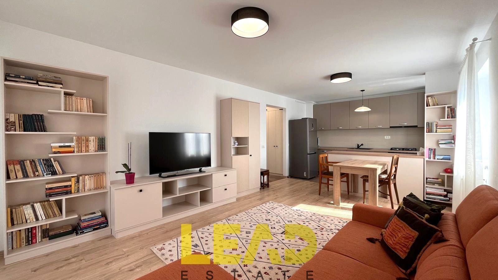 Repozitionare pret! Apartament 2 cam mobilat, utilat complet! Tractorul-Coresi - Poză 1