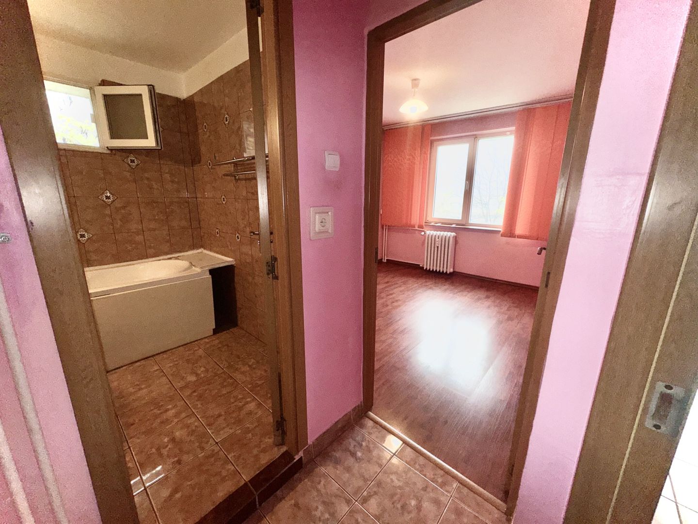 Apartament spațios 3 camere | Etaj 1/8 | Bloc reabilitat - Poză 5