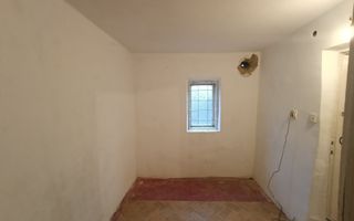 CUMPANA ( cod02) - Casa batraneasca 5 camere cu teren 491 mp - Poză 8