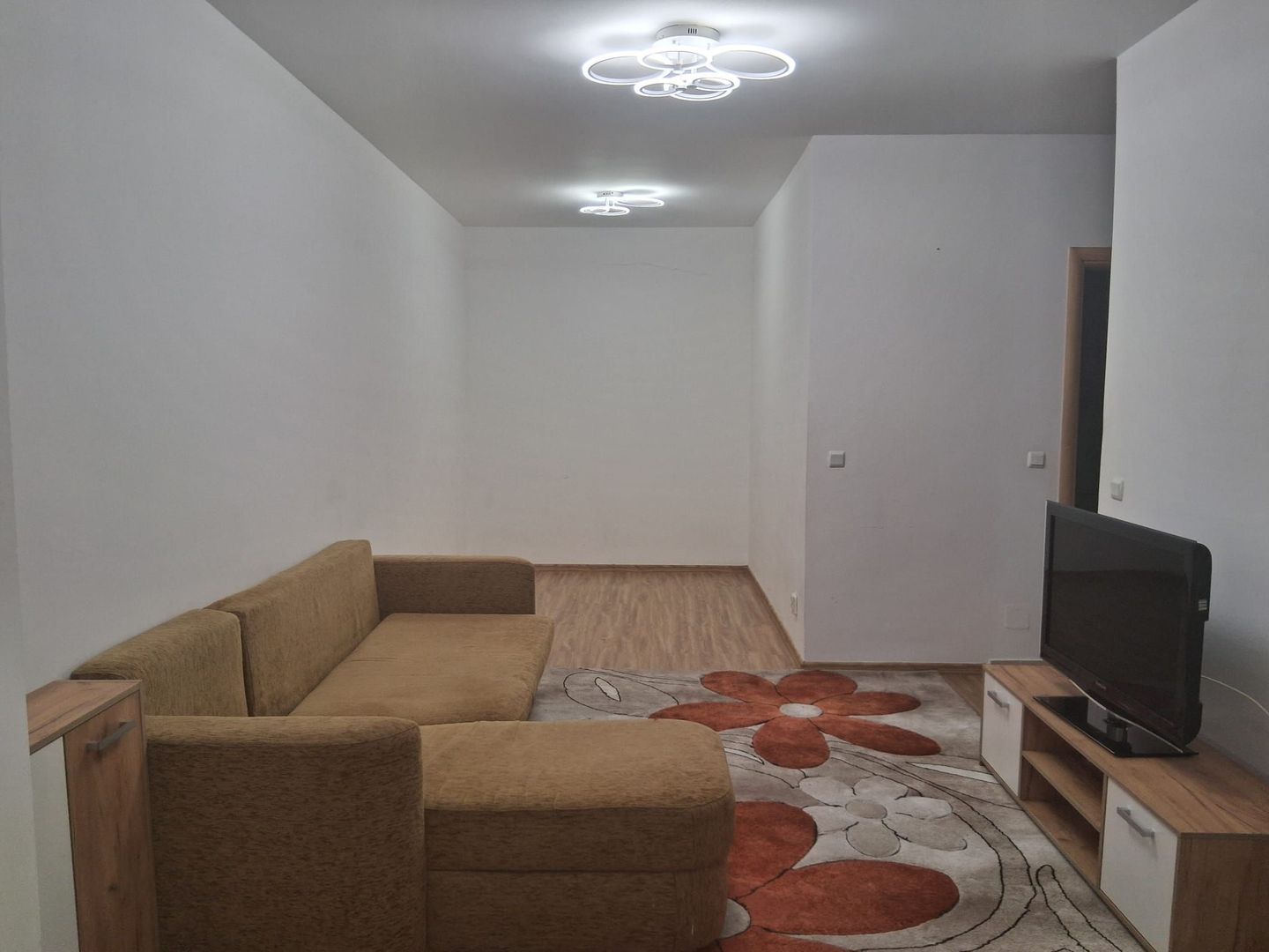Apartament 2 camere-Berceni-Cartier Solar - Poză 4