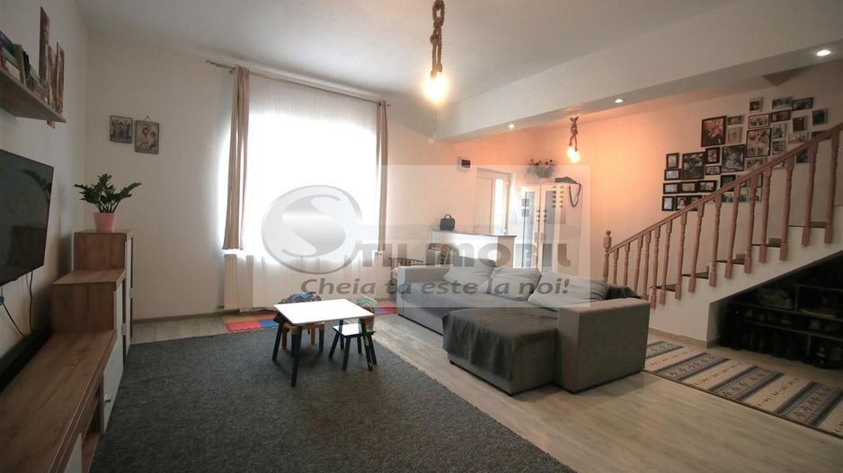 VILA DUPLEX 4 CAMERE  2 BAI  HORPAZ STATIE TRANSPORT PUBLIC 250 METRI - Poză 19