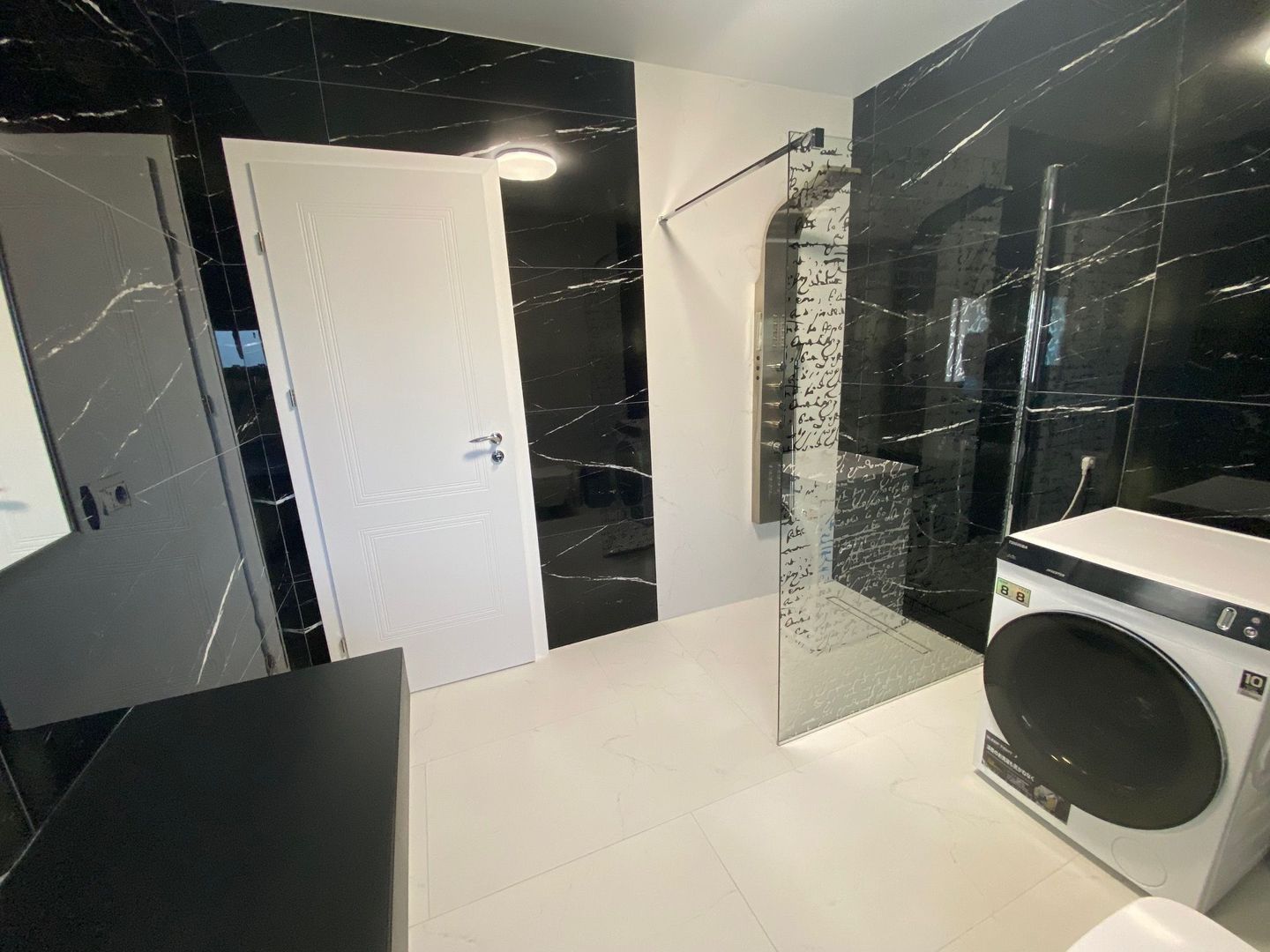 Casa moderna în Dumbravita - Ikea cu garaj - Poză 4