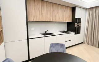 Apartament 3 camere de închiriat | Cortina North | Finisaje premium - Poză 3