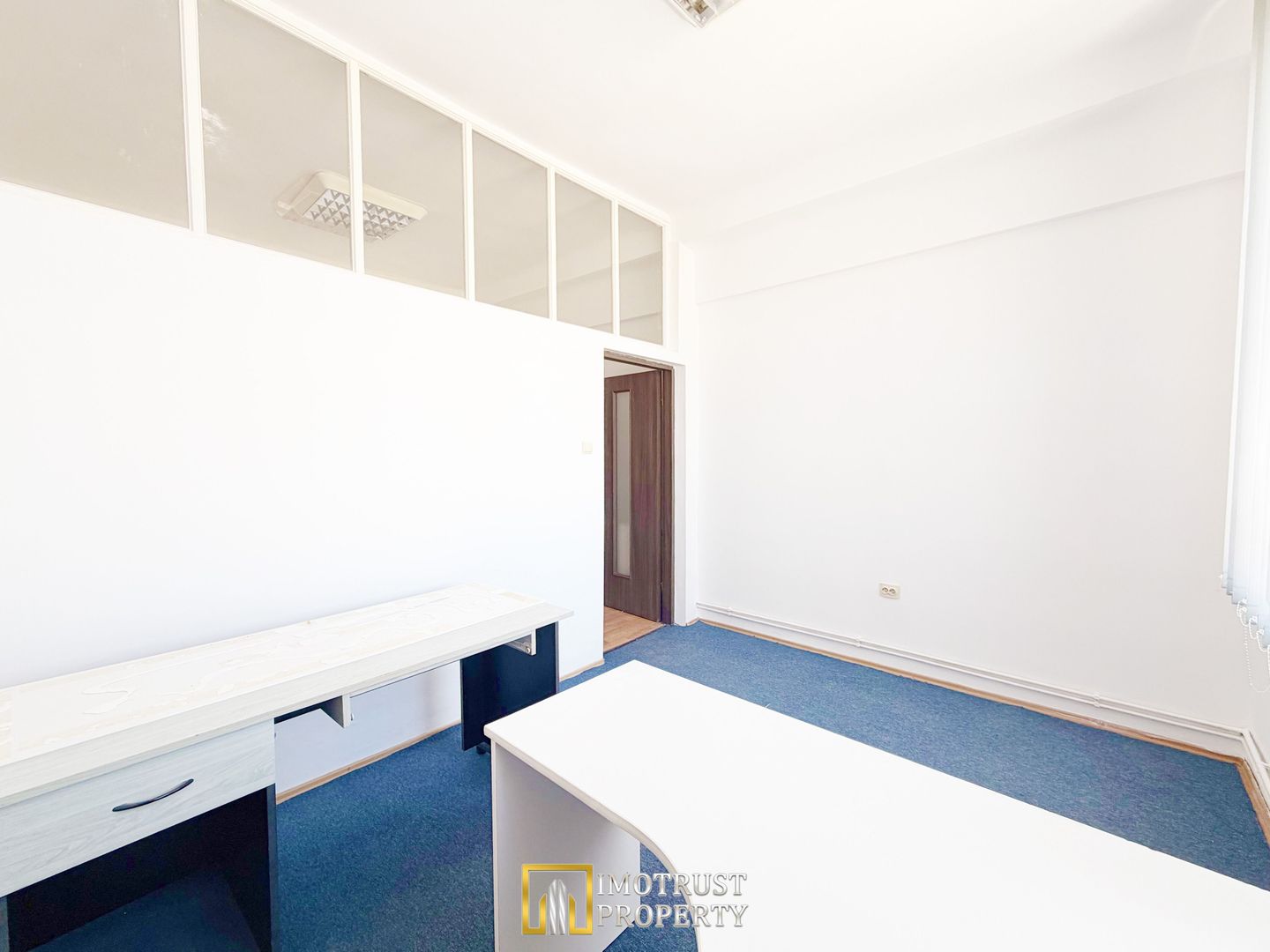 Birouri de închiriat | Aradul nou | 3 camere - Poză 1