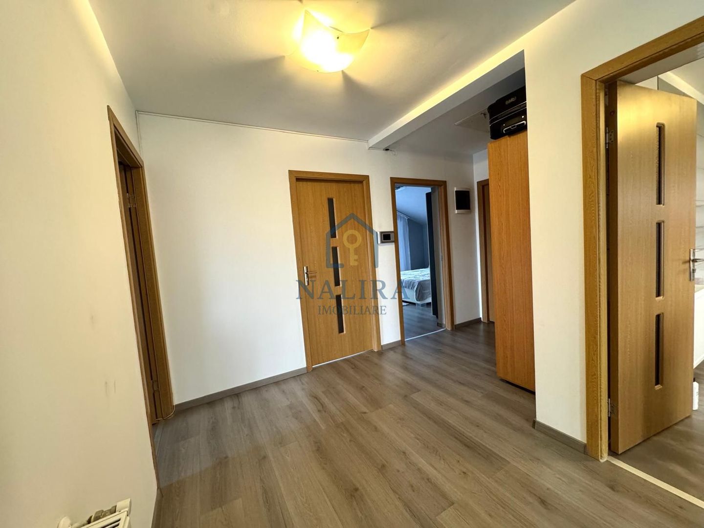 Casa superba de vanzare-piscina- eficienta energetic-Tautii Magheraus - Poză 16
