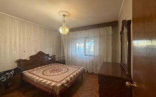 3 cam in zona Vitan Mall - Poză 5