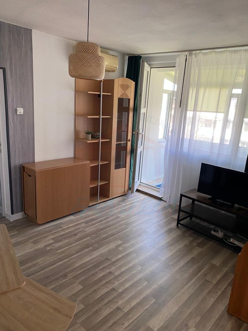 🏡 De închiriat – Apartament 2 camere, Zona Francezi - Poză 7