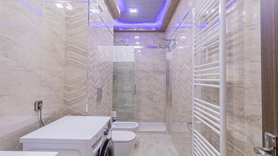 Apartament 2 camere | 2 bai | LUX | Parcare | Tractorul - Poză 5