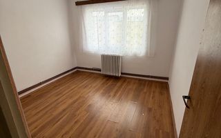 APARTAMENT 2 CAMERE ETAJ 4 VISOI ZONA MOL - Poză 2