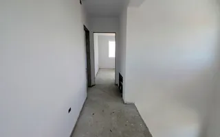 Comision 0%! Vila, 4 Camere, Dezmir, Constructie Noua, 450 mp, 4 Bai - Poză 12