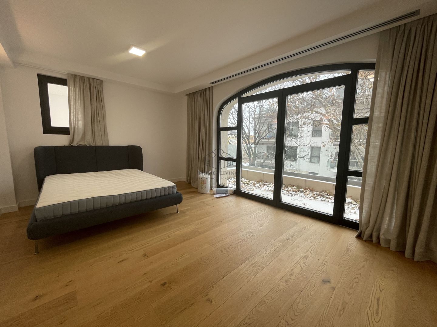APARTAMENT NOU LA INCHIRIERE/VANZARE PE EMANOIL PORUMBARU - Poză 9