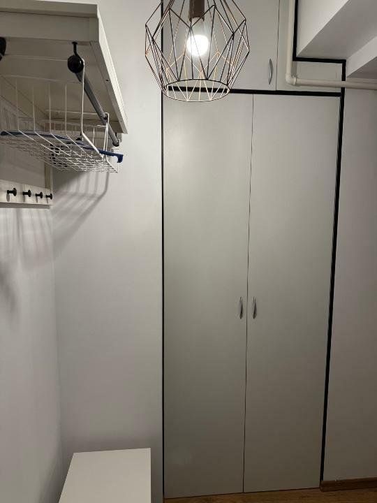 Proprietar - Vand apartament 2 camere mobilat la 5 minute de metrou Jiului - Poză 5