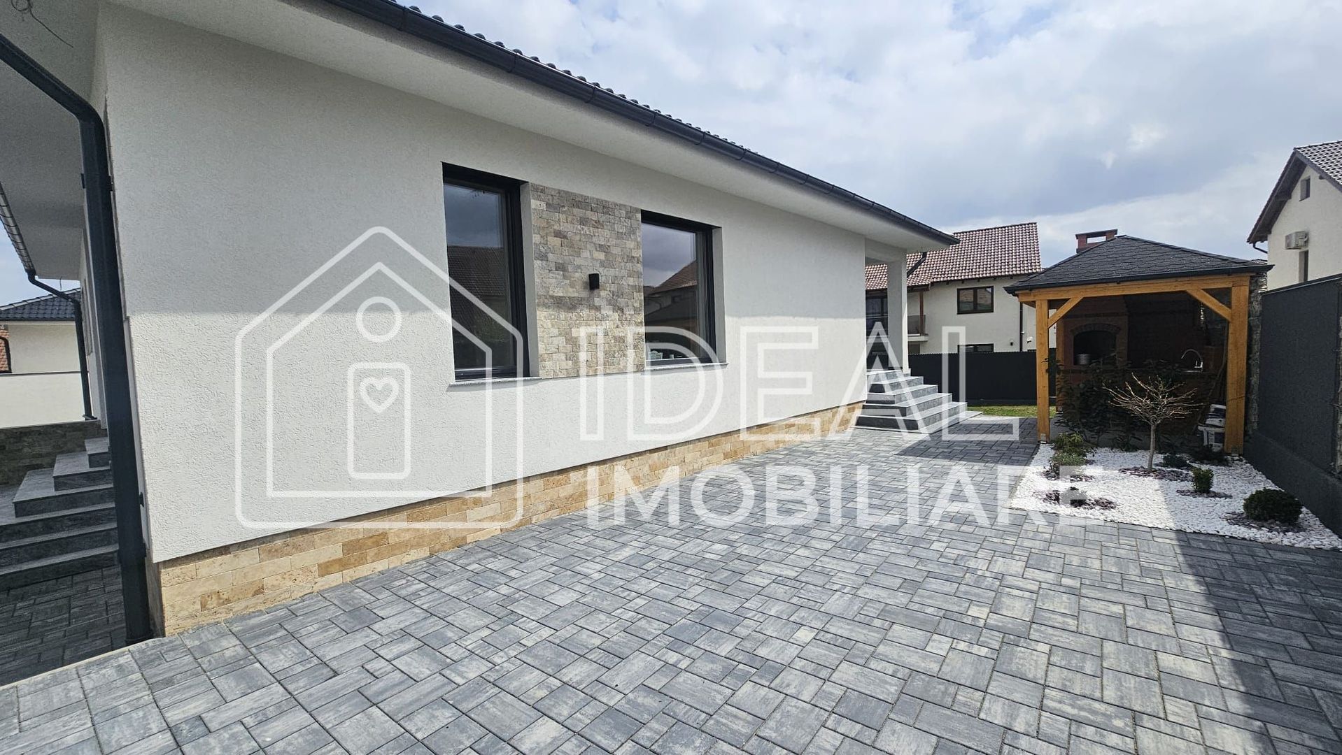 Casa pe un singur Nivel cu 450 mp de teren, in Selimbar - Poză 2