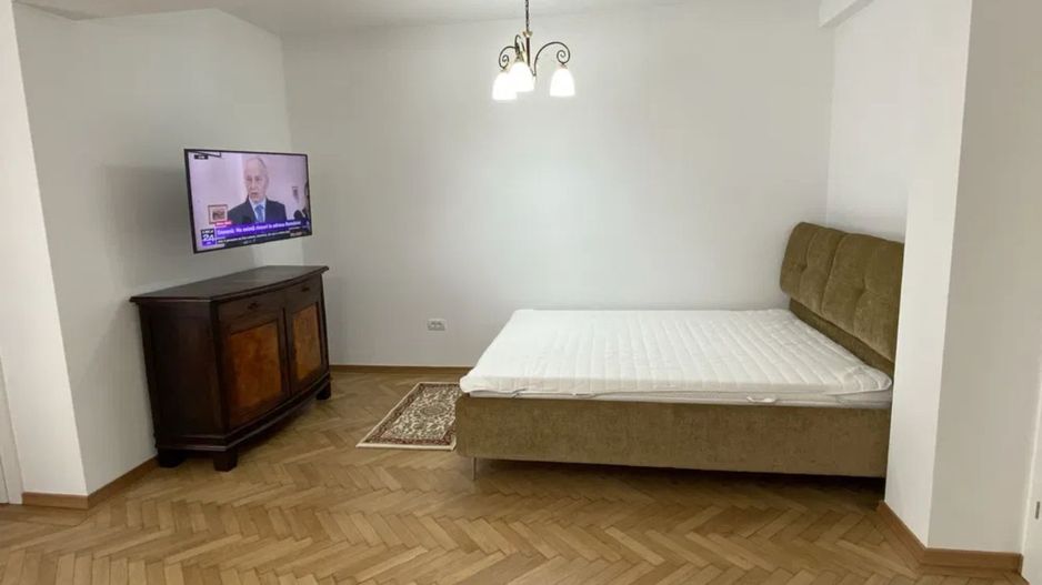 GARSONIERA VATRA LUMINOASA, MASINA SPALAT VASE, METROU, REABILITAT - Poză 2