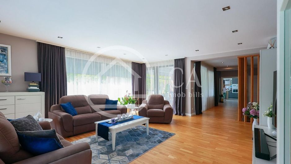 Vila cu piscina de vanzare - P+E str.Adevarului, Oradea - Poză 32