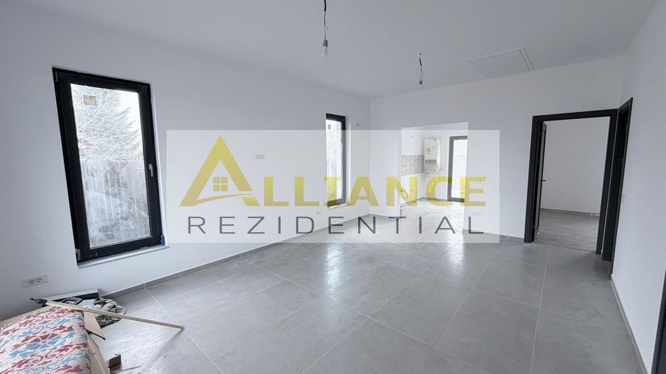 Casa Individuala - 3 camere - 1 baie - 250mp teren - Poză 5