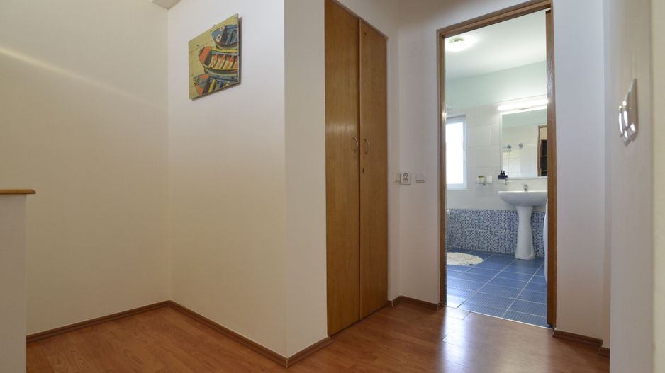 Inchiriem vila tip duplex 3 camere zona OMV Pipera - Poză 11