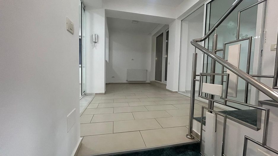 Spatiu de Inchiriat Otopeni - Poză 4