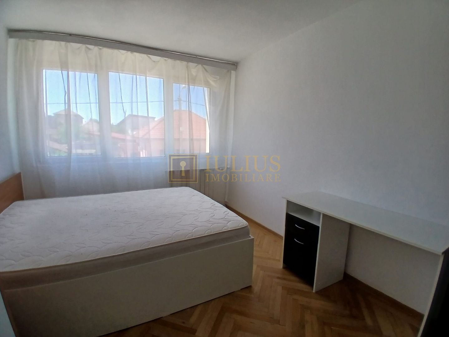 Apartament cu 3 camere in Complexul Studentesc - Poză 5