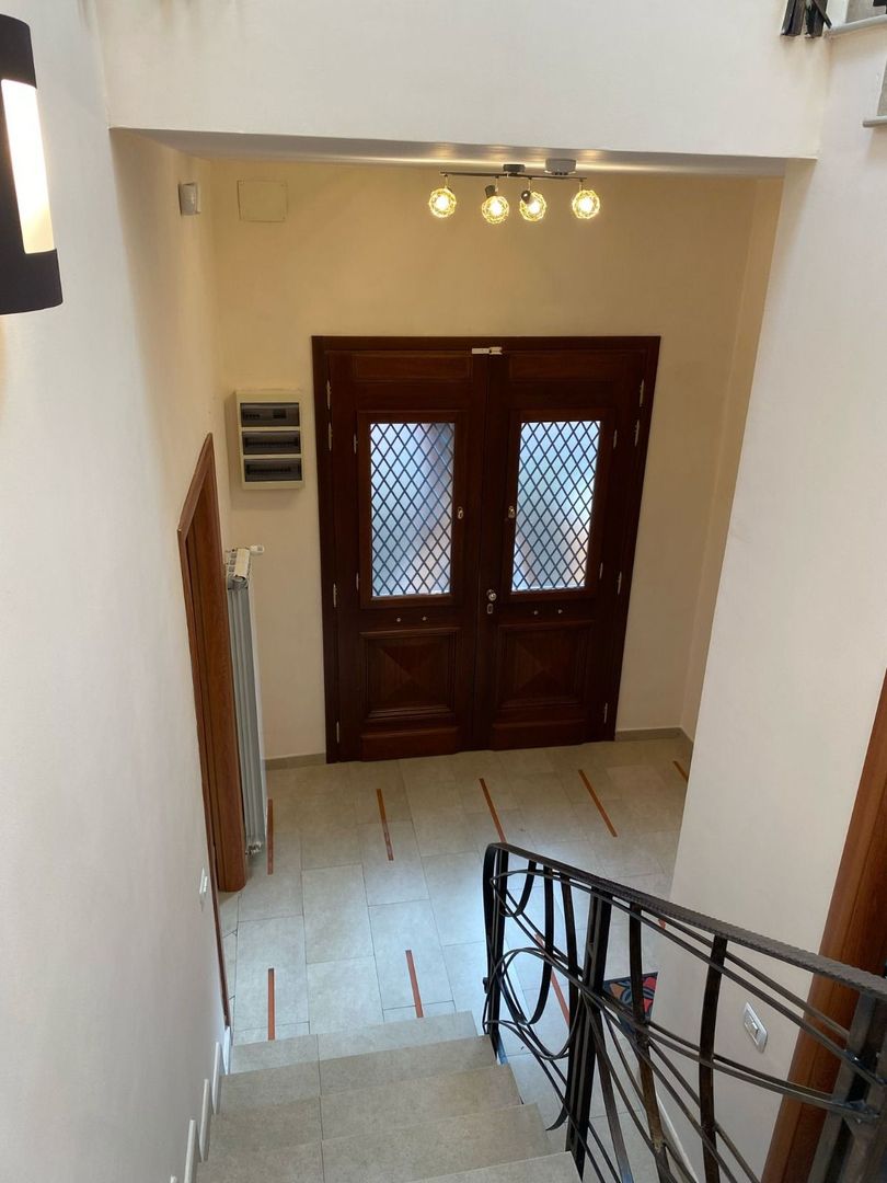 vilă 5 camere - birouri - punct de lucru | Cotroceni | Opera - Poză 6