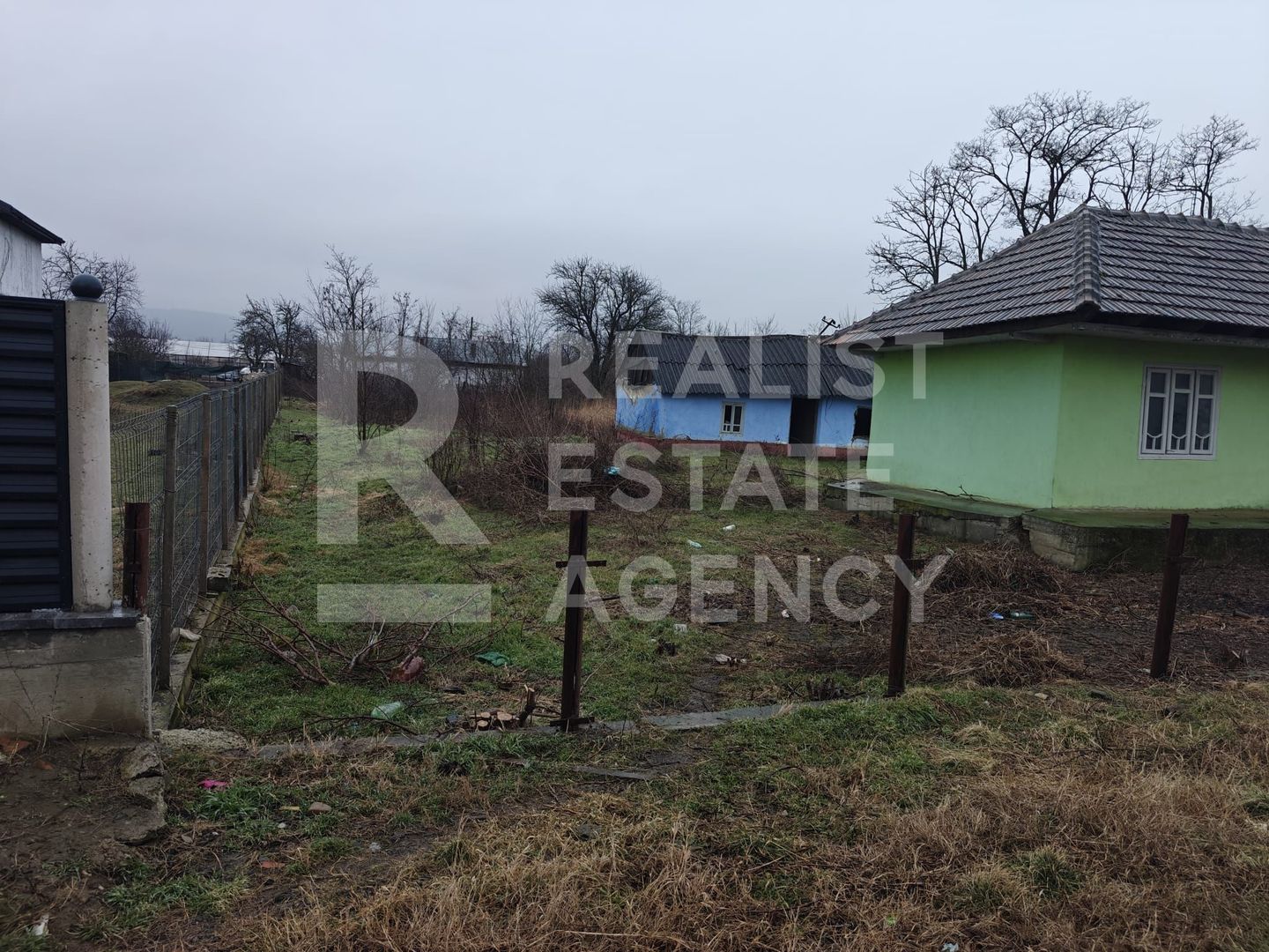 Teren intravilan de vânzare – Sculeni, Vama județul Iași - Poză 3