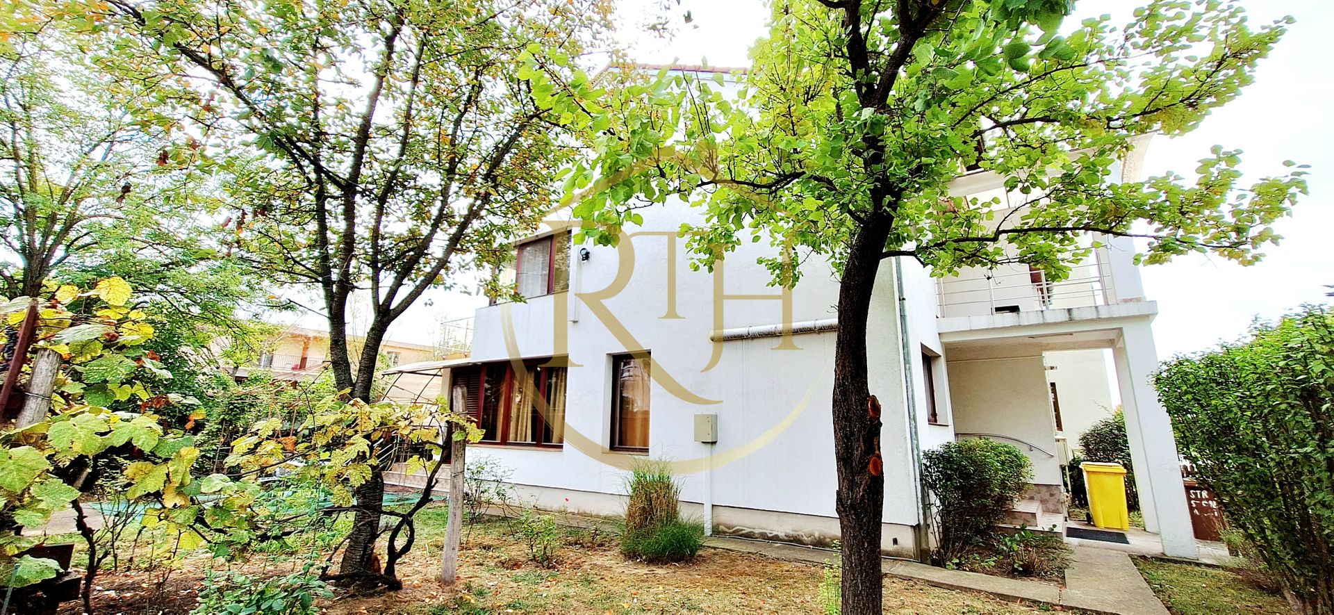 Oferim spre inchiriere, casa deosebi cu 4 camere,2 garaje,zona Soarelui-Braytim - Poză 4