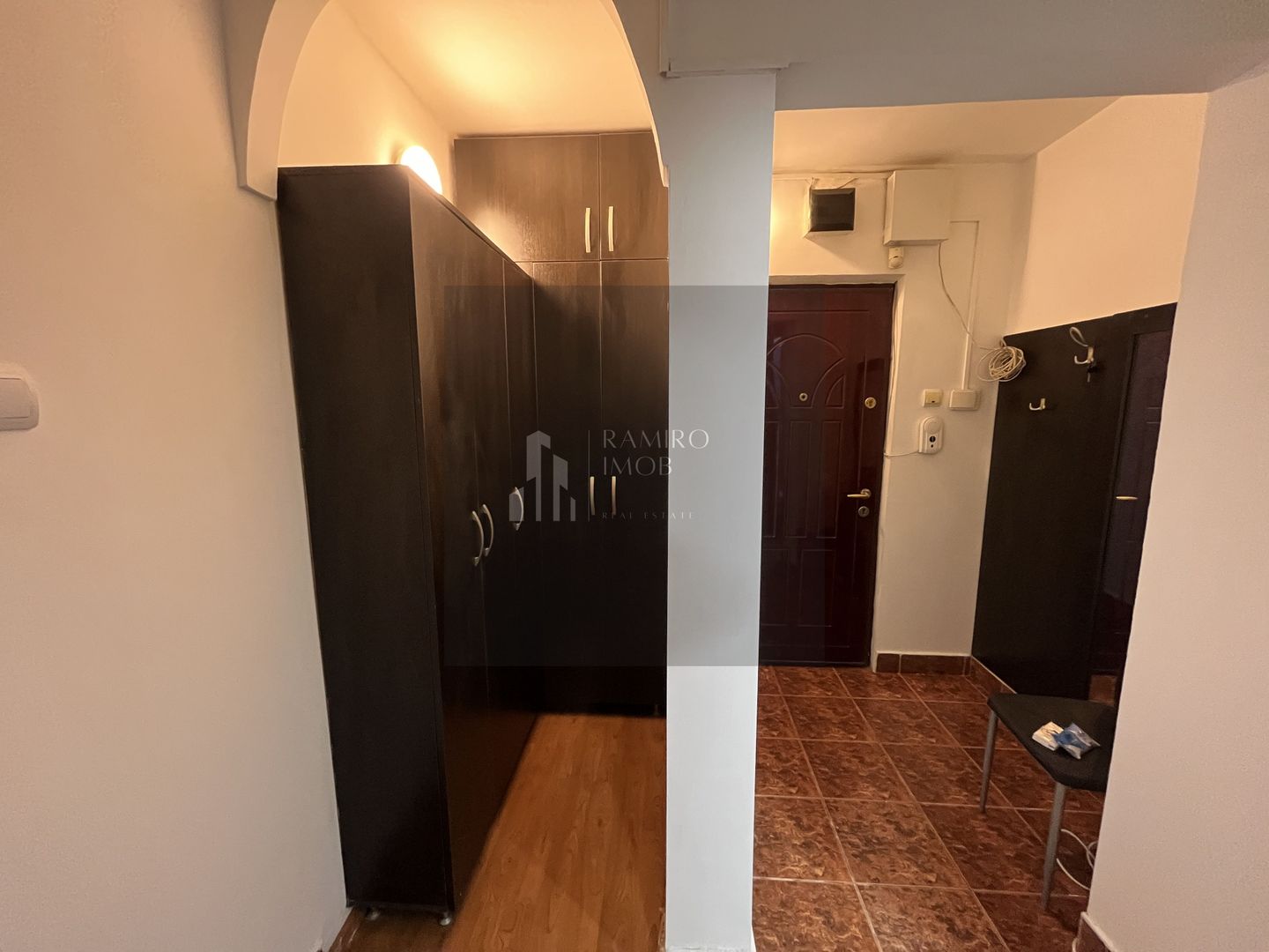 Apartament 2 camere decomandat Drumul Taberei - Poză 8