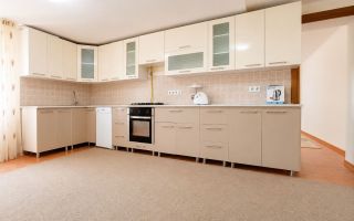 Casă 210 m² cu 5 dormitoare și teren 10 ari – Euroreparație | Drochia, str. Grigore Ureche - Poză 25