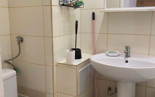 Apartament de închiriat zona Strada Aron Pumnul, 2 camere - Poză 10