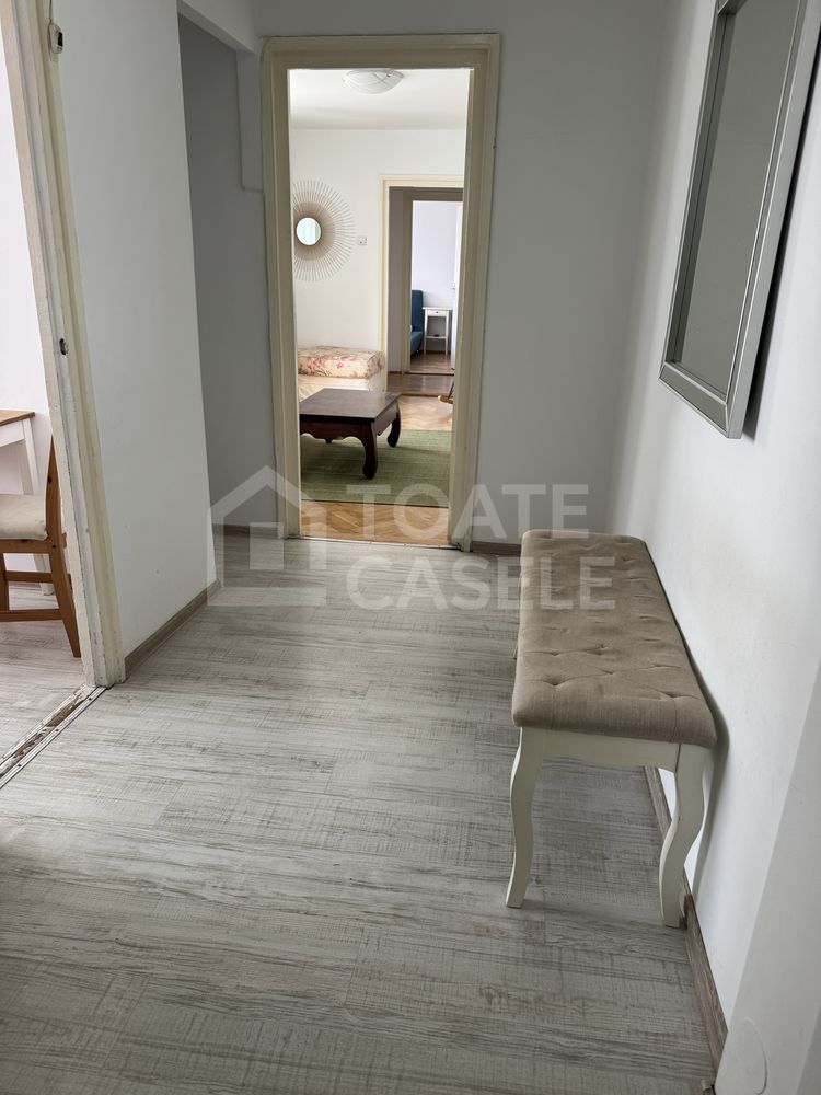 Apartament cu 2 camere, zona C- tin Brancusi - Poză 4