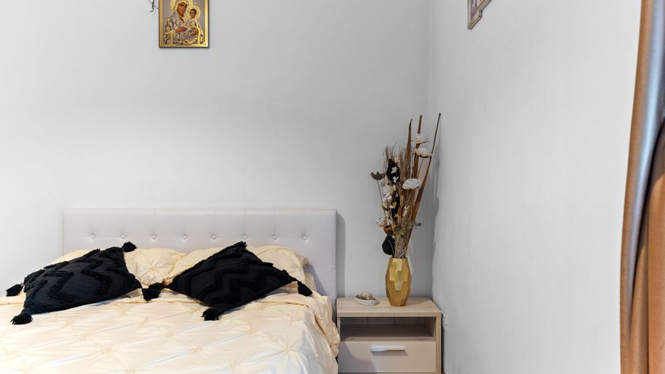 DE VANZARE  Vila 9 camere Colentina - Poză 30