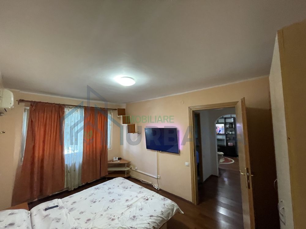 Apartament 3 camere, etaj 1, bulevard, zona liniștită - Iași - Poză 2