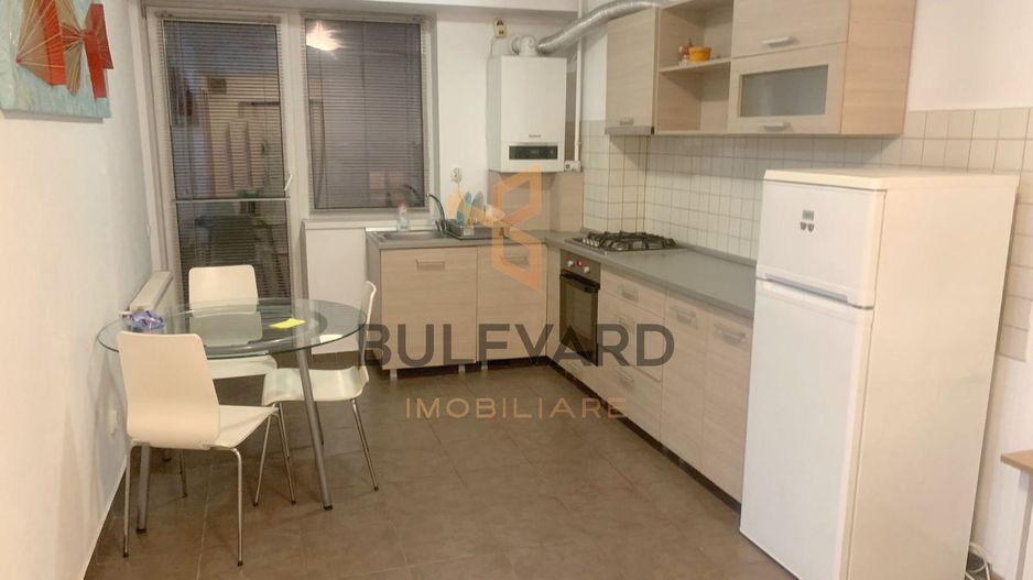 Apartament de inchiriat pe strada Teodor Mihali! - Poză 1
