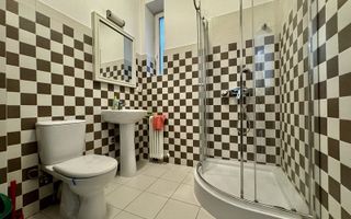 Birouri în imobil cu gradina amenajată - Poză 12