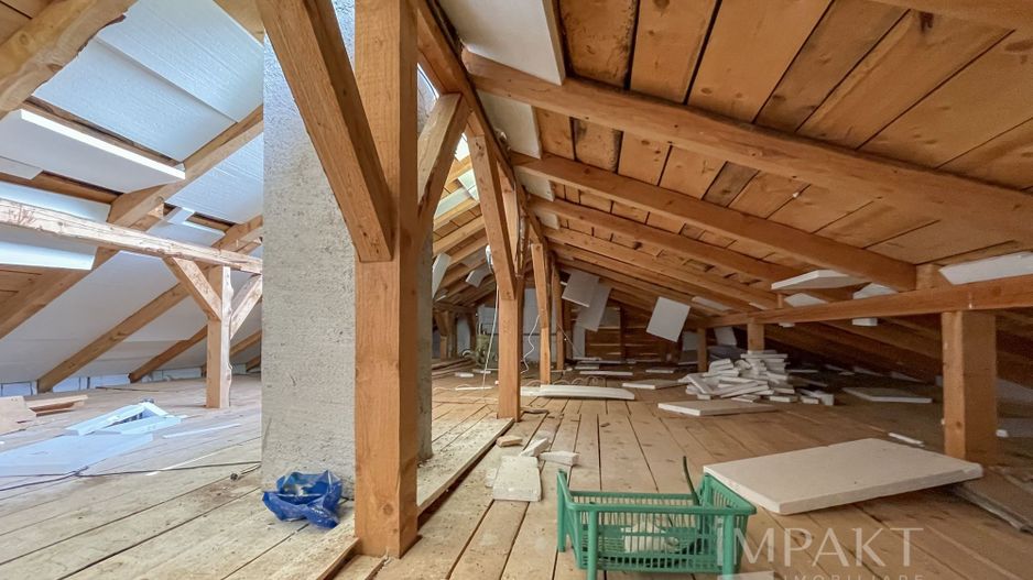 Vila superba 300mp + teren 1400mp & front la rau in Somesul Rece. - Poză 41