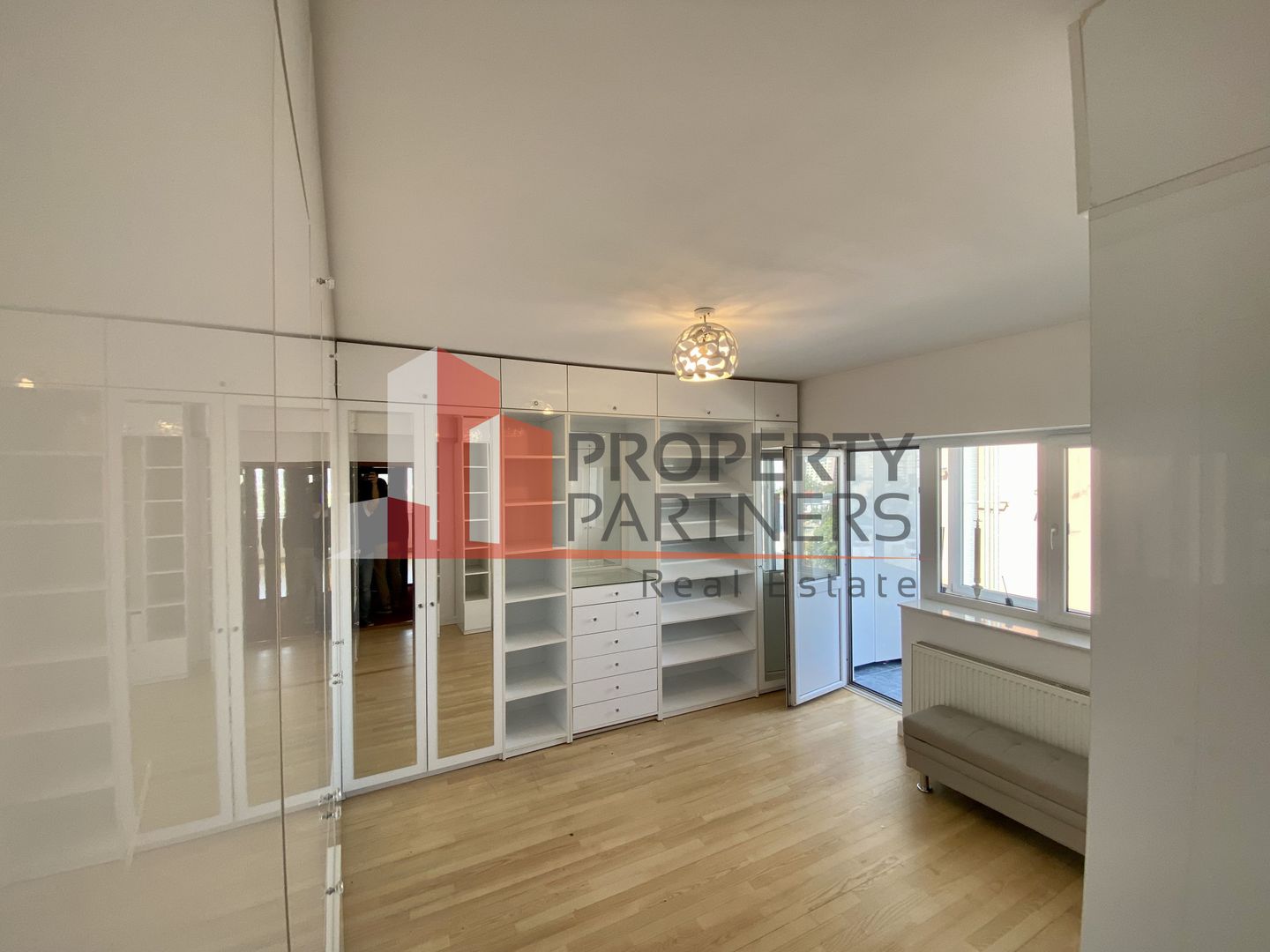 Apartament Ultracentral - Mihai Eminescu. - Poză 15