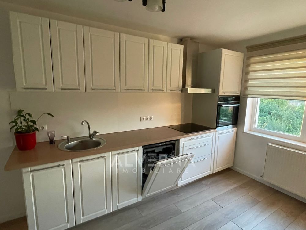 Apartament 3 camere la casa | 100mp | curte comuna | cartier Gruia - Poză 1