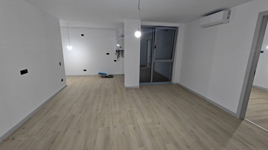 Apartament 3 camere lux la prima inchiriere - Poză 3