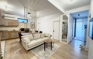 Oportunitate Rară | Apartament de 4 camere cu curte | Damaroaia