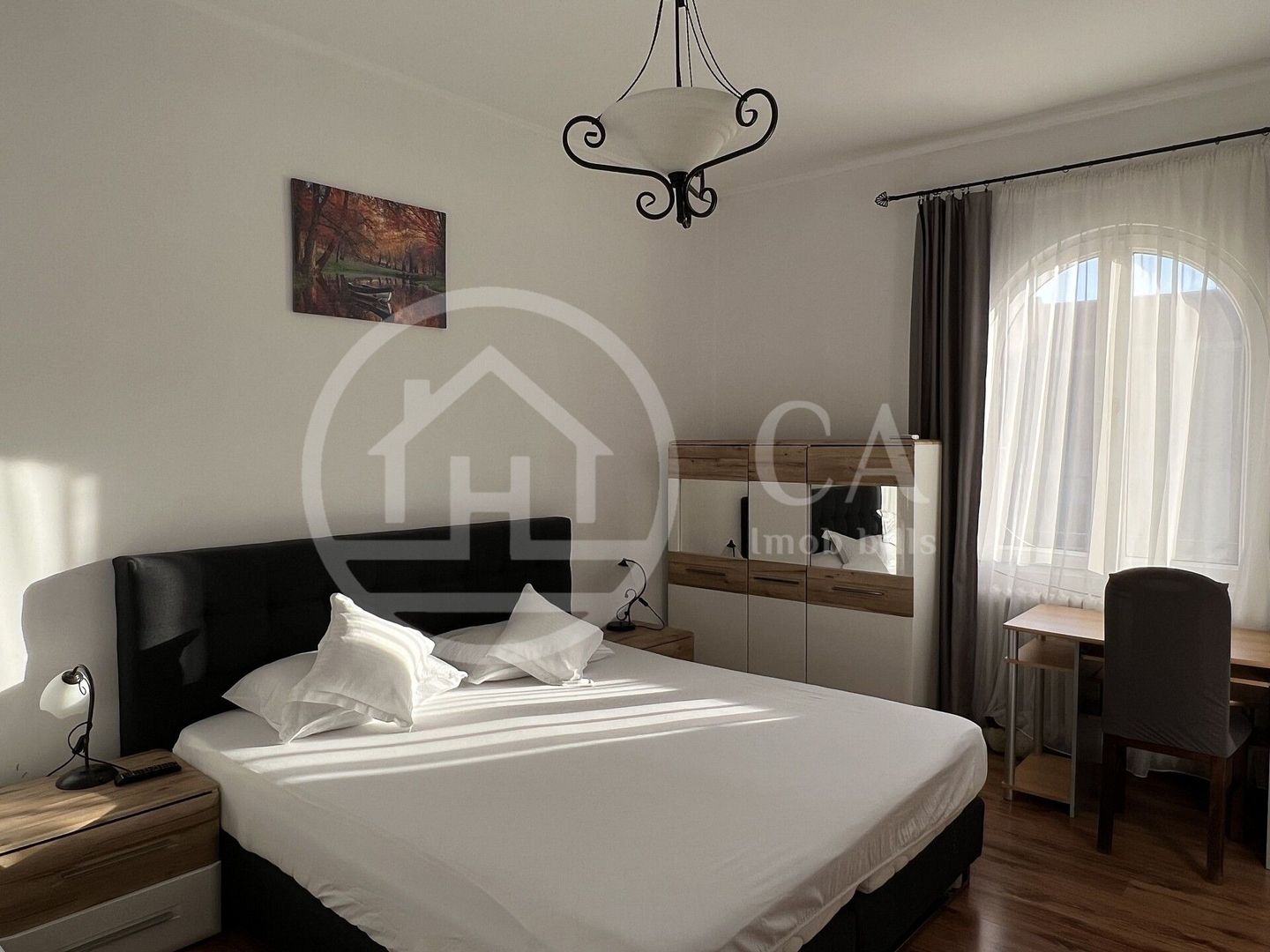 Vila cu 6 camere de inchiriat ultracentral Oradea - Poză 6