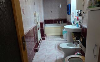 Apartament premium cu 3 camere, 100 mp, 2 băi, mobilat, utilat. - Poză 8
