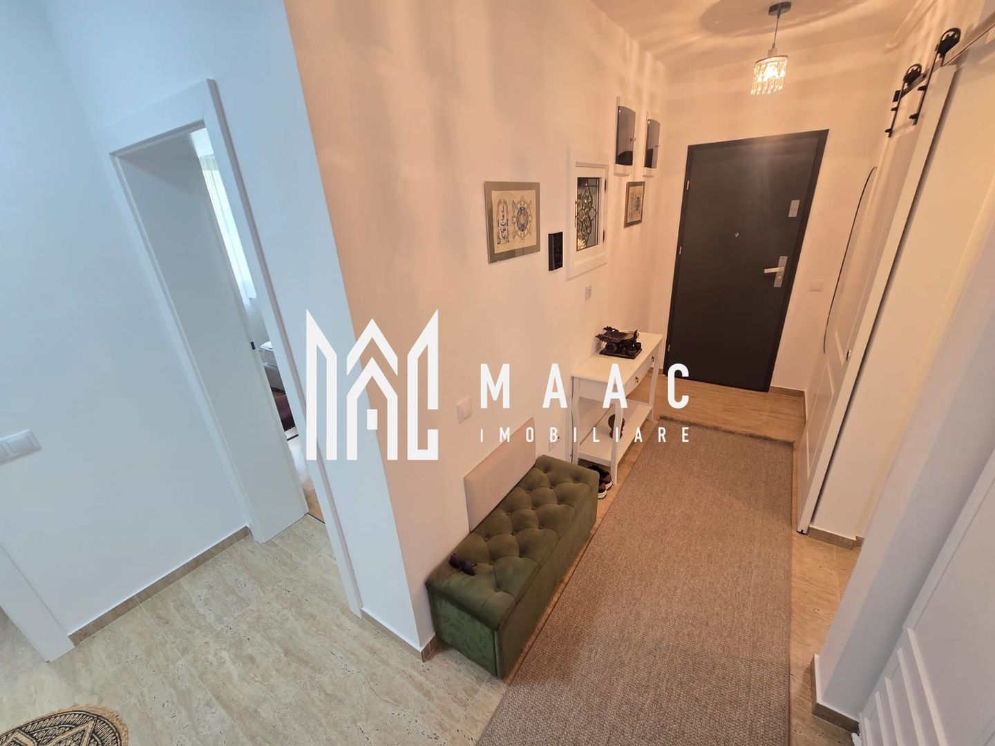 Apartament superb 3 camere 2 bai 2 balcoane Selimbar Lidl - Poză 16