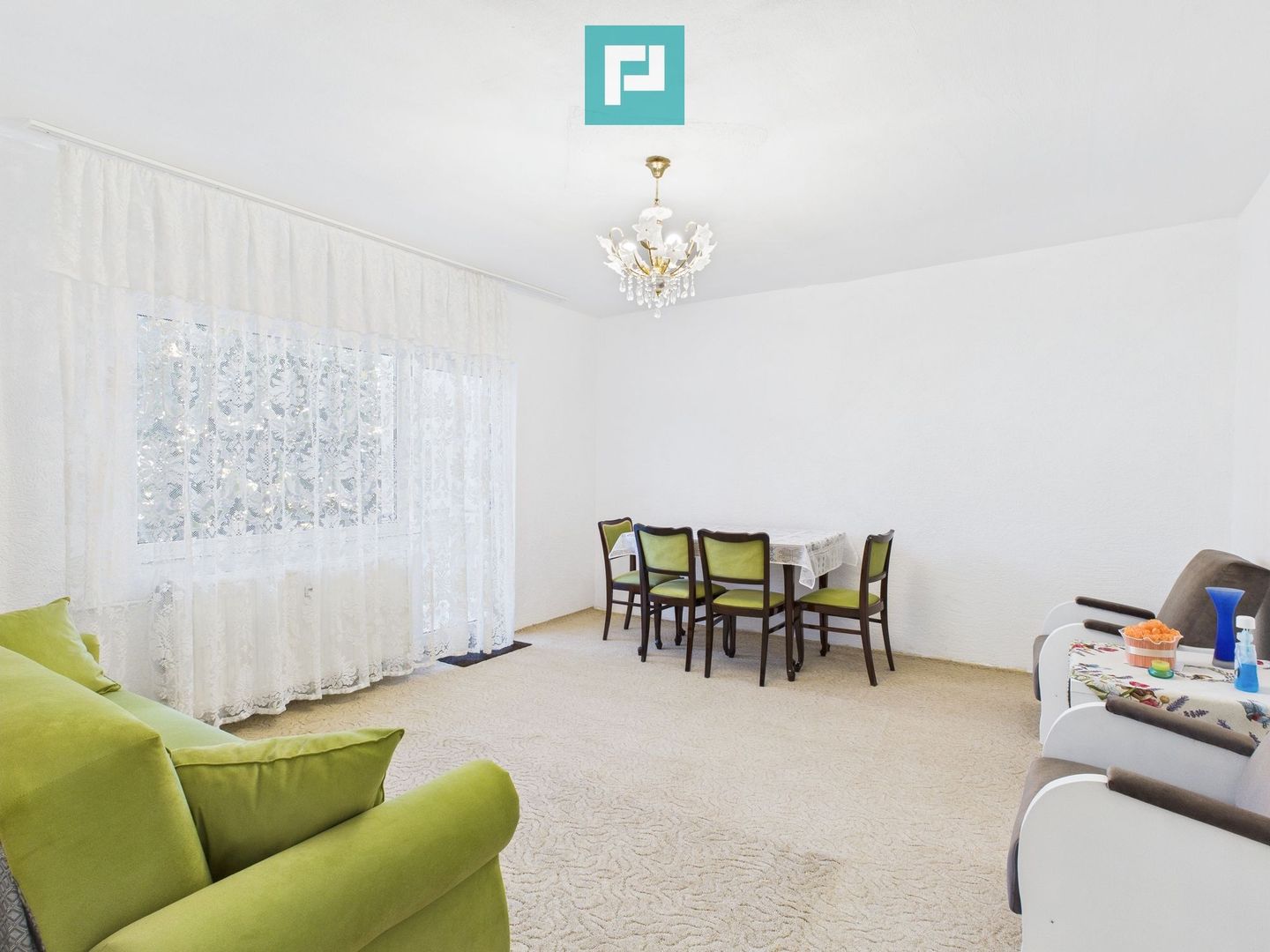 Apartament decomandat cu patru camere de inchiriat - Poză 8