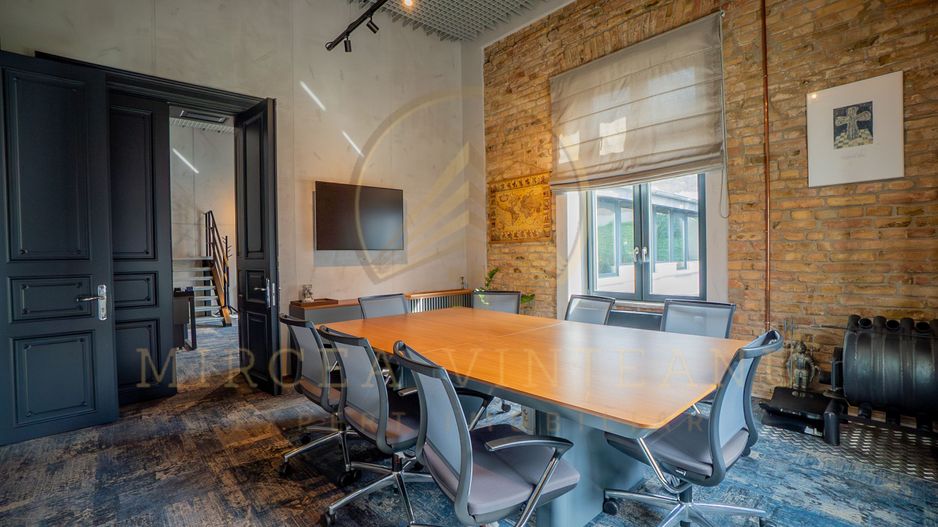 Vilă istorică de vânzare în Peninsula Constanța - Poză 23