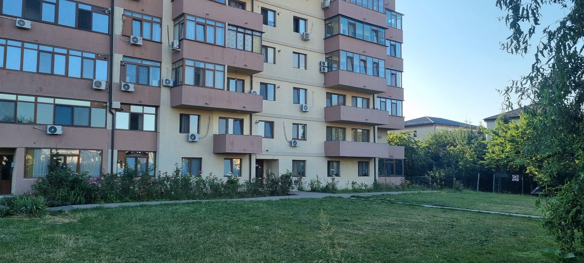 Prelungirea Ghencea Cartierul Latin - Poză 10